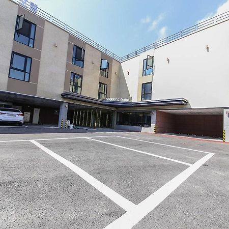 Docking Hotel Gimpo Eksteriør billede